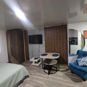 Aparta Estudio Valle Del Lili- Canto Pensión Cali